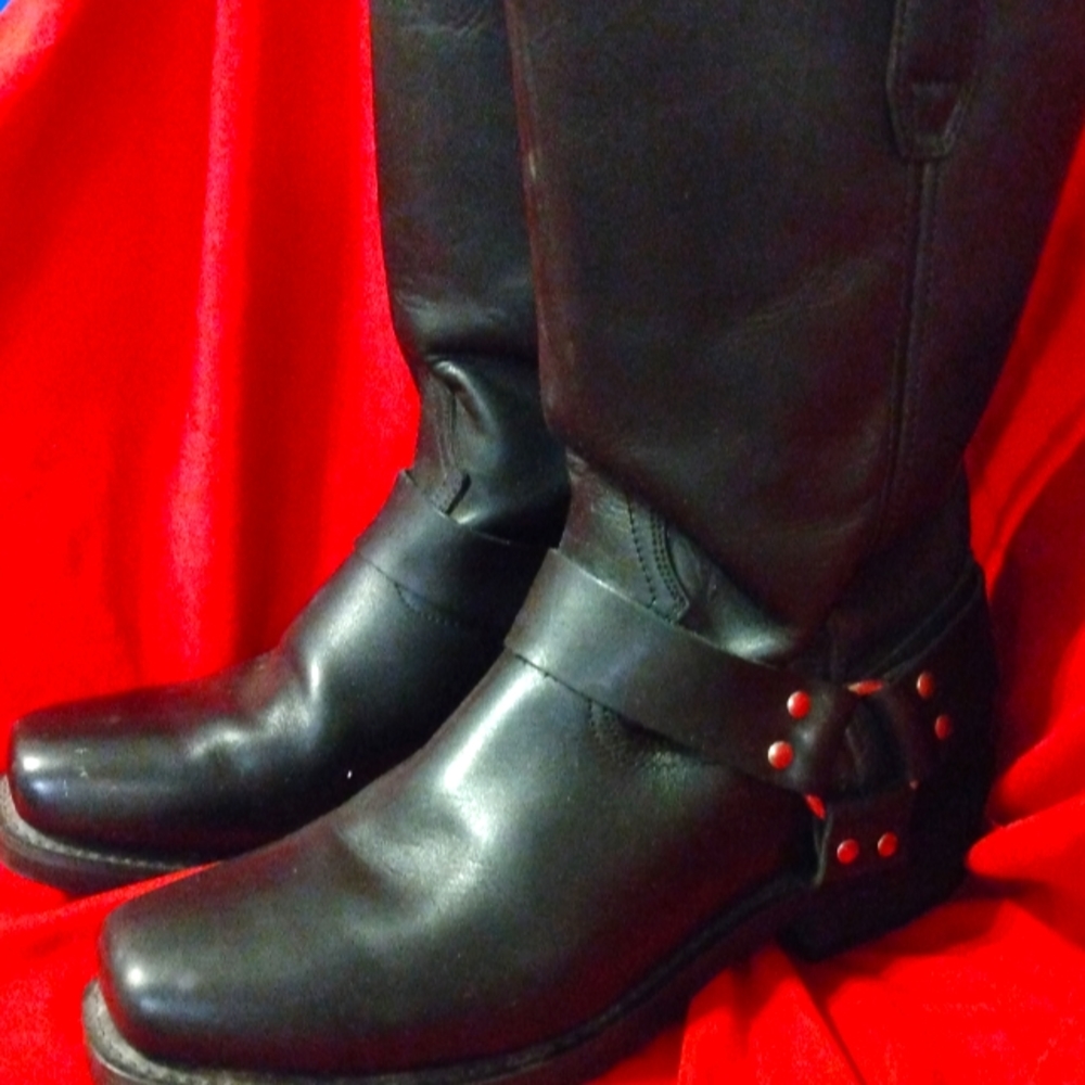 Dingo Boots